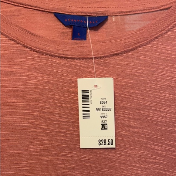 Ruffled sleeve tee - Picture 2 of 2